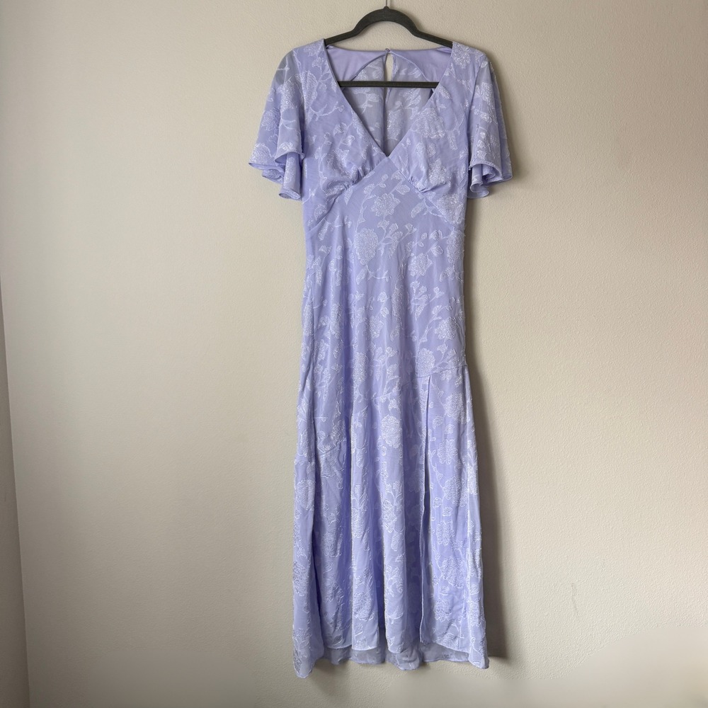 ASTR The Label Periwinkle Floral Jacquard Maxi Dress V-Neck Open Back ADR102150